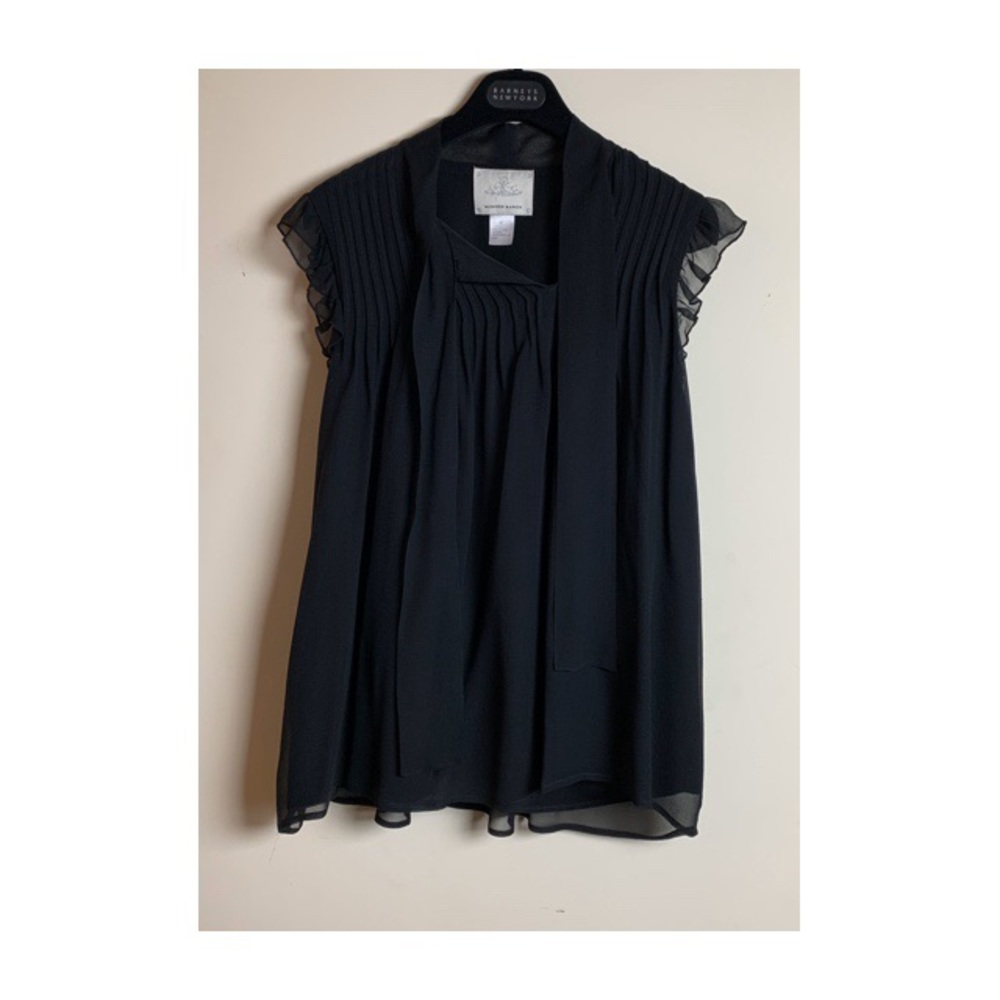 MADISON MARCUS SILK BLACK SLEEVELESS FLIRTY TOP